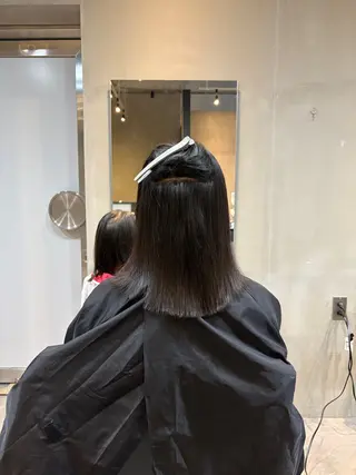 ミディアム 美髪ストレート/艶髪 /豊中/たかいのヘアスタイル