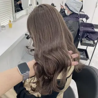 カラー 赤み消し韓国ヘア レイヤー縮毛🤍渡邉のヘアスタイル