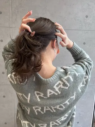 ロング 下石怜子/レイヤー/ 透明感カラーのヘアスタイル