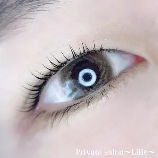 マツエク・マツパ Private salon〜Lilie〜所属・プライベートサロン yurikoの眉毛・アイブロウイメージ