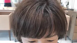 ショート カラー ウエモト タク ショート/レイヤーのヘアスタイル