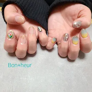 ネイル 宮口 紗子のネイルデザイン