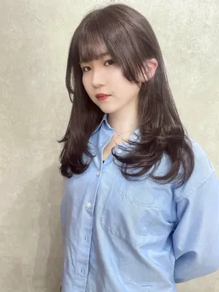 ロング カラー AIRI layer cut hairのヘアスタイル