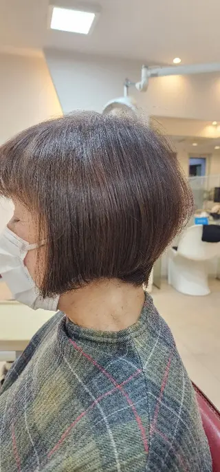 ミディアム カラー hairmake Juinのヘアスタイル