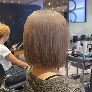 ショート カラー 💫艶ブリーチ特化/ ベージュ💫ユウゴのヘアスタイル