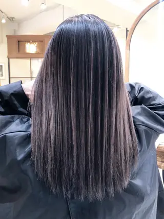 ロング salowin 原宿 aroa所属・韓国／ハッシュカット ／透明感カラー／金野のヘアスタイル