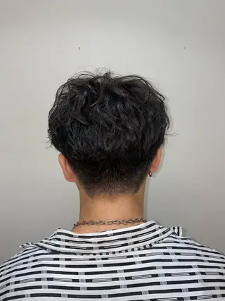 ショート パーマ メンズ GROW 秋葉原所属・池田 圭佑のヘアスタイル