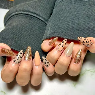 ネイル 𝑩𝒆𝒍𝒍𝒂 𝒏𝒂𝒊𝒍のネイルデザイン