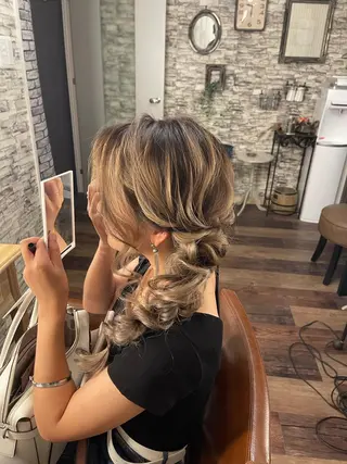ロング ヘアアレンジ hair make  Lucciのヘアスタイル