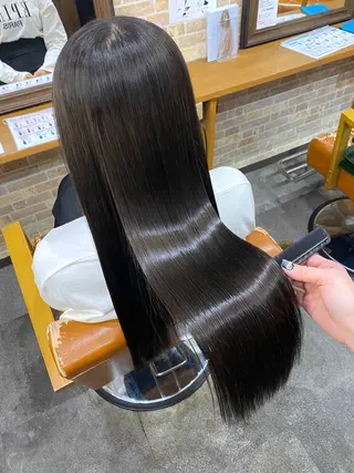 ロング 美髪ヘア 🤍erikaのヘアスタイル