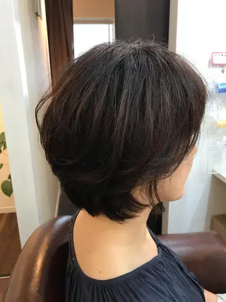 ショート 🌈elua yukaのヘアスタイル