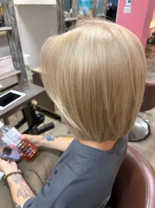 セミロング レディースカット 無料🎀ジュリのヘアスタイル