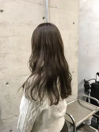 ロング カラー muku所属・レディースカット モデル/ayunaのヘアスタイル