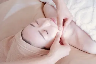 Lim/リム〜毛穴洗浄＆ハーブピーリング専門店〜所属・新町 麻美のエステ・リラクイメージ