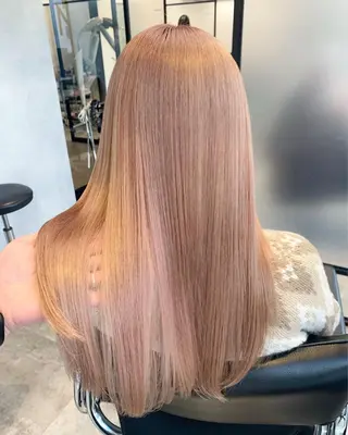 ロング カラー 及川シゲル 髪質改善講師のヘアスタイル