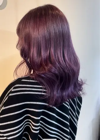 ミディアム カラー CORE 新宿所属・セキ ユキ🦋のヘアスタイル