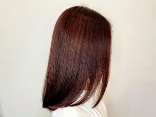 セミロング SALOWIN心斎橋Suite店所属・ブリーチ毛にもできる 縮毛矯正|鷹司郎のヘアスタイル