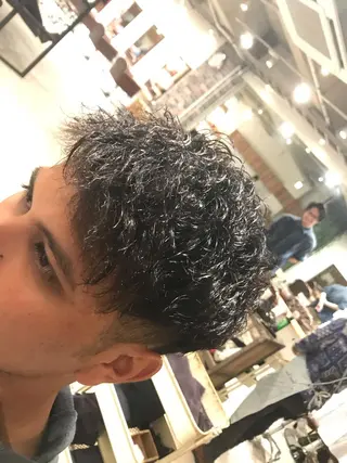 ショート カラー パーマ ヘアアレンジ メンズ キッズ Forest. -髪質改善-のヘアスタイル