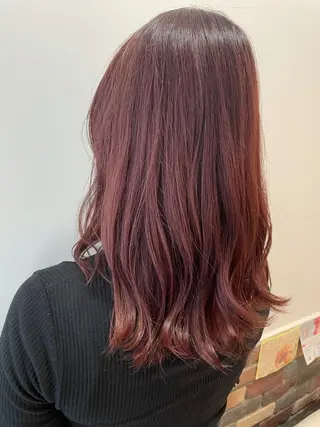 セミロング カラー 中井 茅佳のヘアスタイル