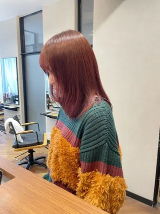 セミロング 西岡 幸穂のヘアスタイル