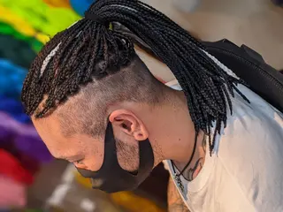 メンズ セミロング scamp ★のヘアスタイル