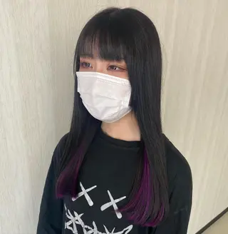 ロング カラー UNDER vr 【アンダーバー】のヘアスタイル