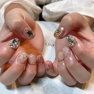 ネイル UrakoNail 《nail》のネイルデザイン
