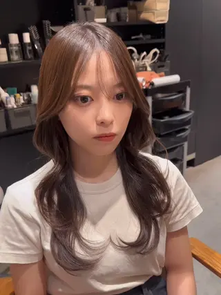 ロング カラー 冨田 那樹のヘアスタイル