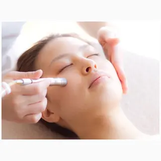 Lily branc 痩身/小顔/肌質改善のエステ・リラクイメージ