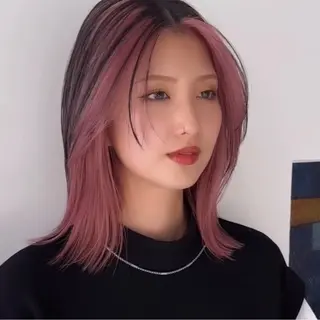 ミディアム femme所属・femme YUIのヘアスタイル