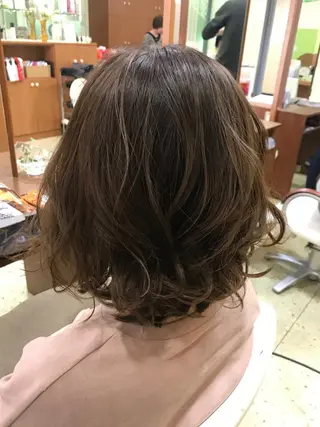 ミディアム カラー 藤原 克宏のヘアスタイル