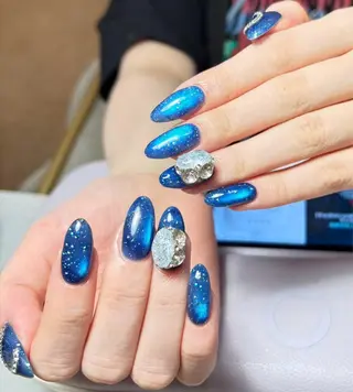 ネイル AngelChris ビューティーサロンのネイルデザイン