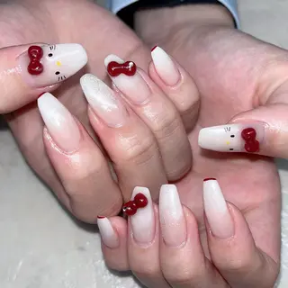 ネイル mimi 高石桃朱のネイルデザイン