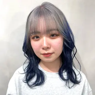 ミディアム カラー デザインカラー/パー マ🦖外岡咲希🦖のヘアスタイル