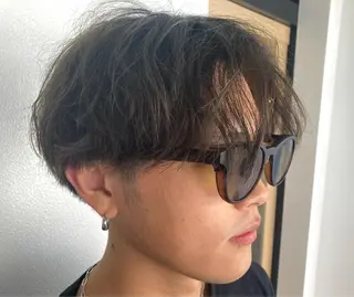 ショート メンズ 三浦 寛都のヘアスタイル