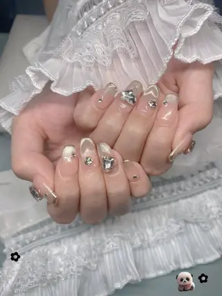 ネイル Hi Beauty 渋谷(ネイル、ハイパーナイフ6、脂肪れいきゃく、マッサージ&エステサロン)所属・Hi beauty 渋谷のネイルデザイン