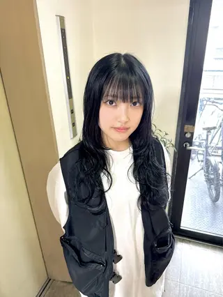 ロング カラー 【.ico】心斎橋 飛田ゆうきのヘアスタイル