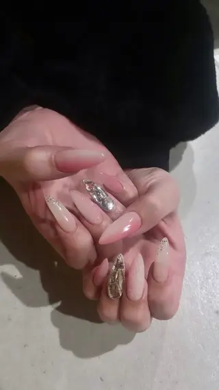 ネイル Airis所属・Airis aiのネイルデザイン