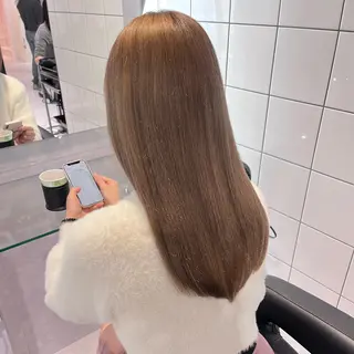 ロング カラー 🫧うる艶トレンド 🫧透明感カラーのヘアスタイル