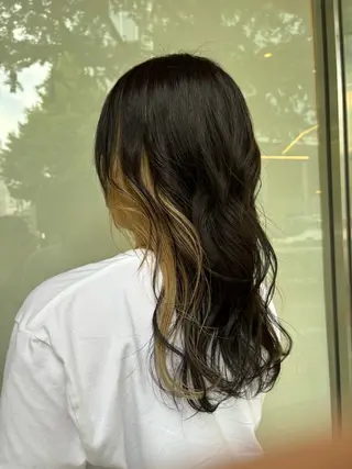 ロング カラー 🍓ハイトーンカラー 🎀nene🍓のヘアスタイル