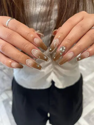ネイル ユナ🌙 nailのネイルデザイン