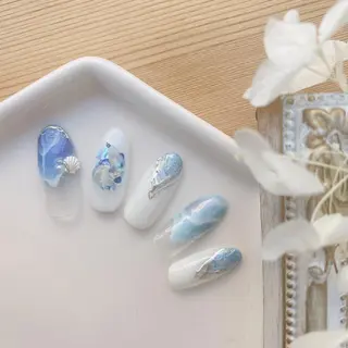 ネイル 【育児休暇中】今中 沙季のネイルデザイン