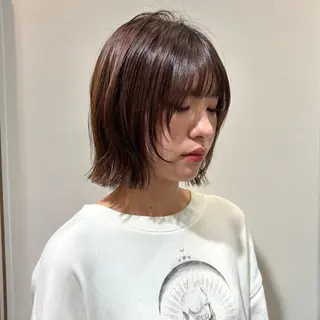 ショート akiho/透明感 カラー/グレージュのヘアスタイル