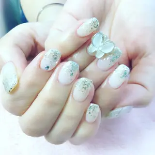 ネイル e.nail所属・和賀井 恵理のネイルデザイン