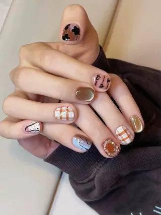 ネイル T. Leeのネイルデザイン