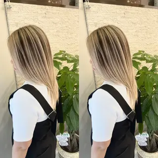 セミロング Y Uのヘアスタイル