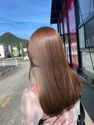 ロング カラー EIGHT 最所 瑞稀のヘアスタイル