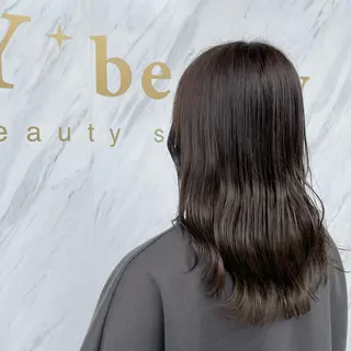 ロング カラー 小森 永のヘアスタイル