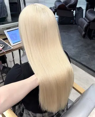 ロング ハイトーン×エクステ 💞くるみのヘアスタイル