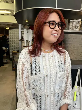 ミディアム カラー NOUN所属・eri kinjoのヘアスタイル